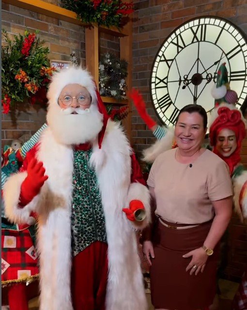 PREFEITA ERONITA COM PAPAI NOEL PORTO CALVO