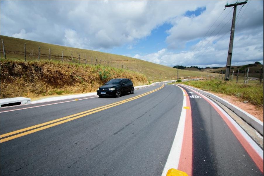 Estrada com ciclovia. foto: Agencia Alagoas
