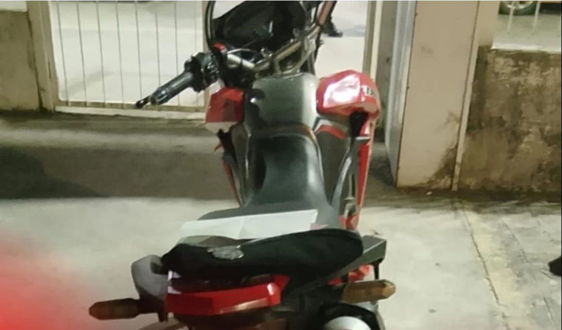 Moto ficou apreendida no Cisp de Matriz de Camaragibe - Foto: 6º BPM