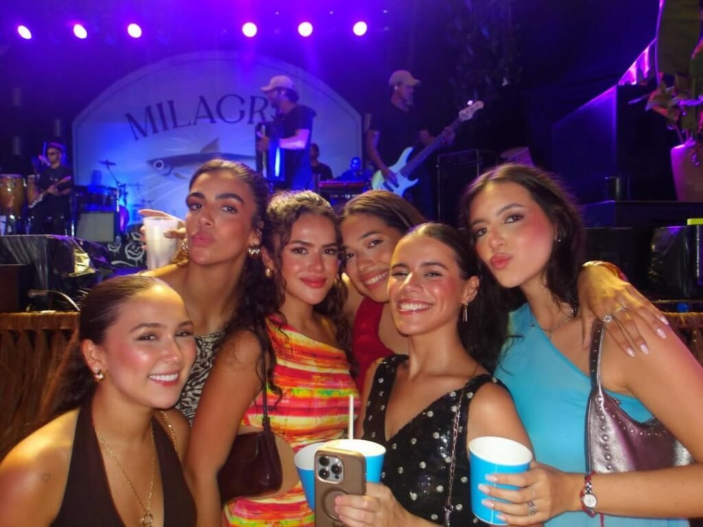 Maisa curte São Miguel dos Milagres